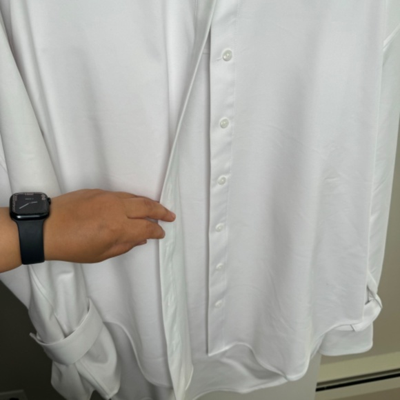 Good American TABBED POPLIN SHIRT - Picture 8 of 11